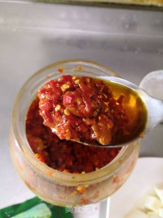 辣白菜豆腐锅的做法步骤：2