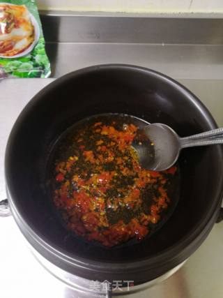 辣白菜豆腐锅的做法步骤：5