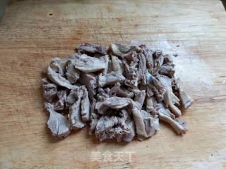 姜葱炒鸭肉的做法步骤：3