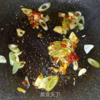 青椒炒腊肉的做法步骤：6