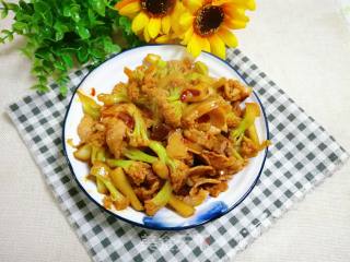 红油酱香菜花的做法步骤：14