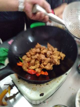 溜肉段的做法步骤：23