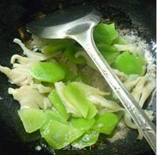 平菇莴笋日本豆腐的做法步骤：8