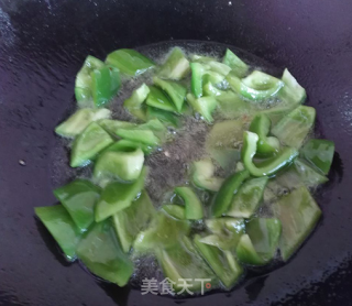 菠萝咕老肉的做法步骤：4