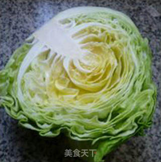 茶树菇炒牛心菜的做法步骤：1