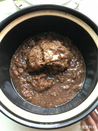 老汤炖牛肉的做法步骤：1
