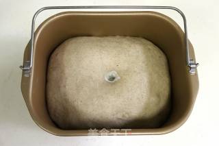 香蕉核桃黑麦软欧的做法步骤：6