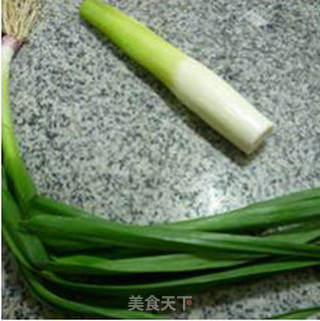 大蒜茭白炒豆腐干的做法步骤：2