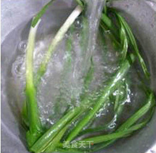 大蒜茭白炒豆腐干的做法步骤：6