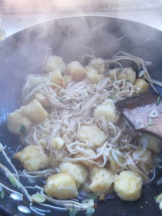 金针菇烧日本豆腐的做法步骤：7