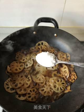 糖醋藕片的做法步骤：9