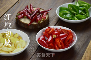 香辣啤酒鸭的做法步骤：1