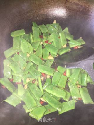 干煸四季豆的做法步骤：6