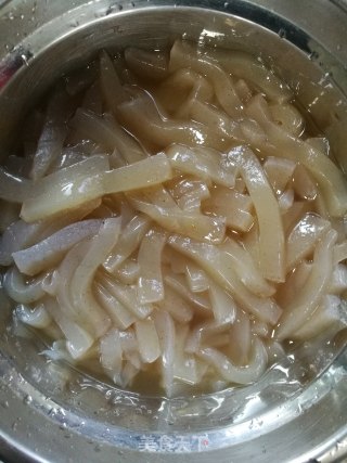 泡椒香辣魔芋的做法步骤：1