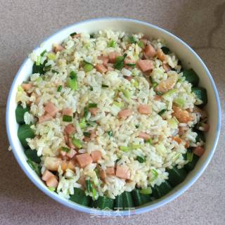 秋葵虾仁火腿炒饭的做法步骤：13