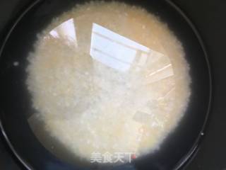 板栗二米粥的做法步骤：2