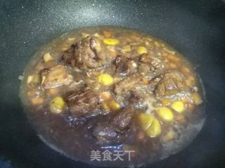 排骨板栗焖饭的做法步骤：6
