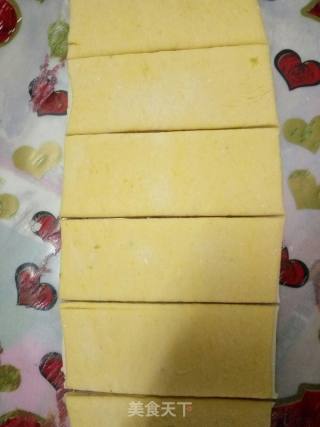南瓜双色花卷的做法步骤：8