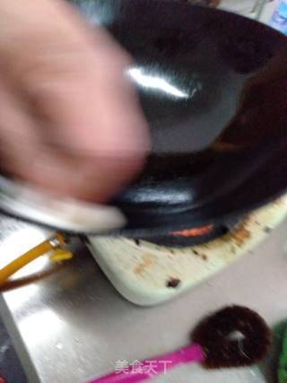 拔丝白果经典版的做法步骤：2