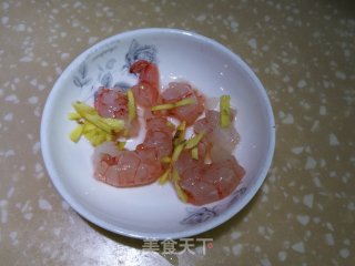 虾仁海参小米粥的做法步骤：4