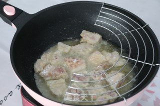 菠萝咕咾肉的做法步骤：4