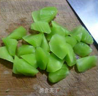 剁椒莴笋炒土豆的做法步骤：5