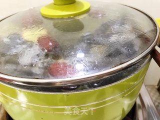 红枣桂圆乌鸡竹荪汤的做法步骤：9