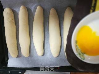 芝葱肉松面包的做法步骤：7