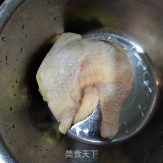 胡椒猪肚鸡汤的做法步骤：2