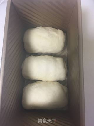肉松奶酪吐司的做法步骤：12
