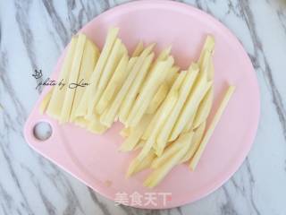 烤箱版非油炸薯条的做法步骤：2