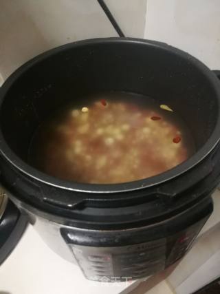 什锦养生粥的做法步骤：4