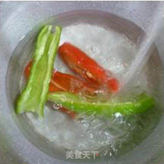 青红椒炒藕丝的做法步骤：5