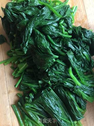 凉拌木耳菠菜的做法步骤：3