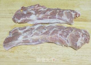 自制羊肉串的做法步骤：1
