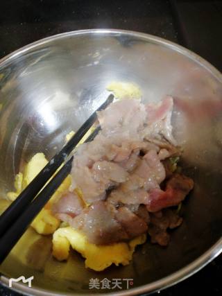 蚝油牛肉蛋炒面的做法步骤：6