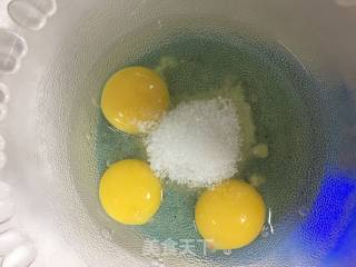 鸡蛋薄饼的做法步骤：2