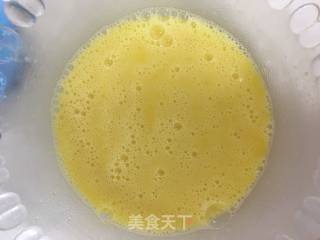 鸡蛋薄饼的做法步骤：3