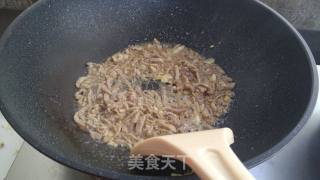 香菜肉丝炒凉粉的做法步骤：7