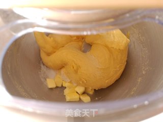 南瓜椰蓉纸杯面包的做法步骤：5