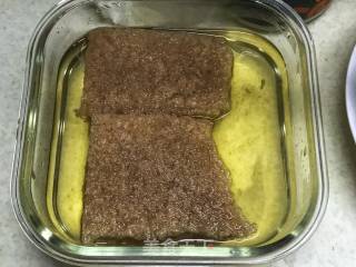 魔芋牛肝菌炒牛肉的做法步骤：1