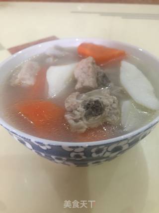 胡萝卜山药排骨汤的做法步骤：10