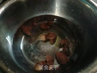 松茸蒸蛋的做法步骤：3