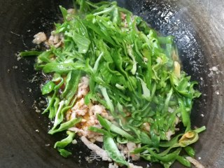 香辣脆美肉丝的做法步骤：5