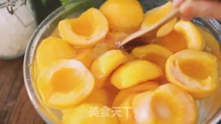 黄桃罐头+果冻的做法步骤：5