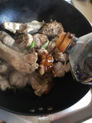 排骨烧干豆角的做法步骤：6