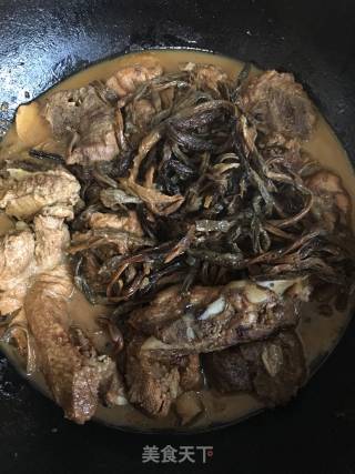 排骨烧干豆角的做法步骤：11