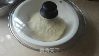 南瓜馅发面饼的做法步骤：2