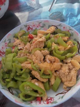 双椒炒鸡蛋的做法步骤：9