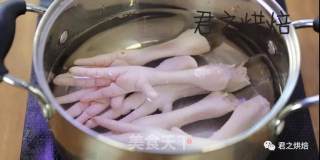 豉汁蒸凤爪的做法步骤：1